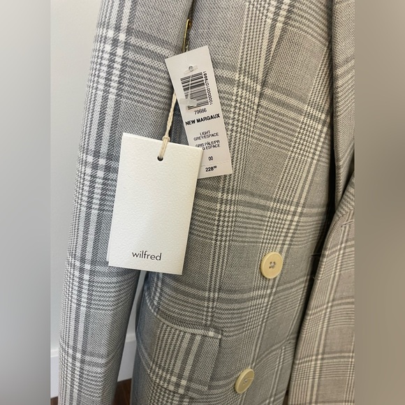 Brand new aritzia Wilfred blazer - Picture 2 of 4